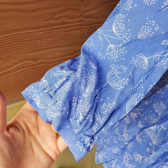 Old Navy Periwinkle Blue Pintuck Swing Tunic Long Sleeve Floral Mini Dress NWOT - Picture 14 of 16